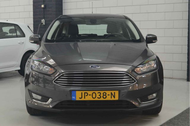 Ford Focus | Top Occasions bij Auto Centrale Alkmaar